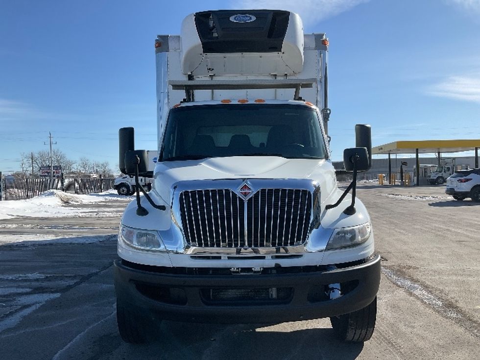 Refrigerated Truck-Light and Medium Duty Trucks-International-2020-MV607-Cambridge-ON-288,516\n\t\tkm-$ 72,250 - Image 2
