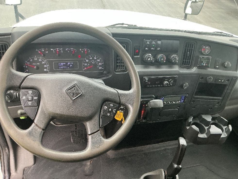 Refrigerated Truck-Light and Medium Duty Trucks-International-2020-MV607-Cambridge-ON-325,795\n\t\tkm-$ 61,000 - Image 18