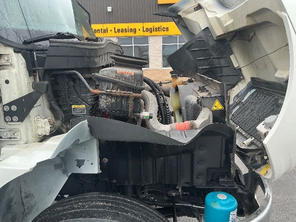 Refrigerated Truck-Light and Medium Duty Trucks-International-2020-MV607-Cambridge-ON-325,795\n\t\tkm-$ 61,000 - Image 23