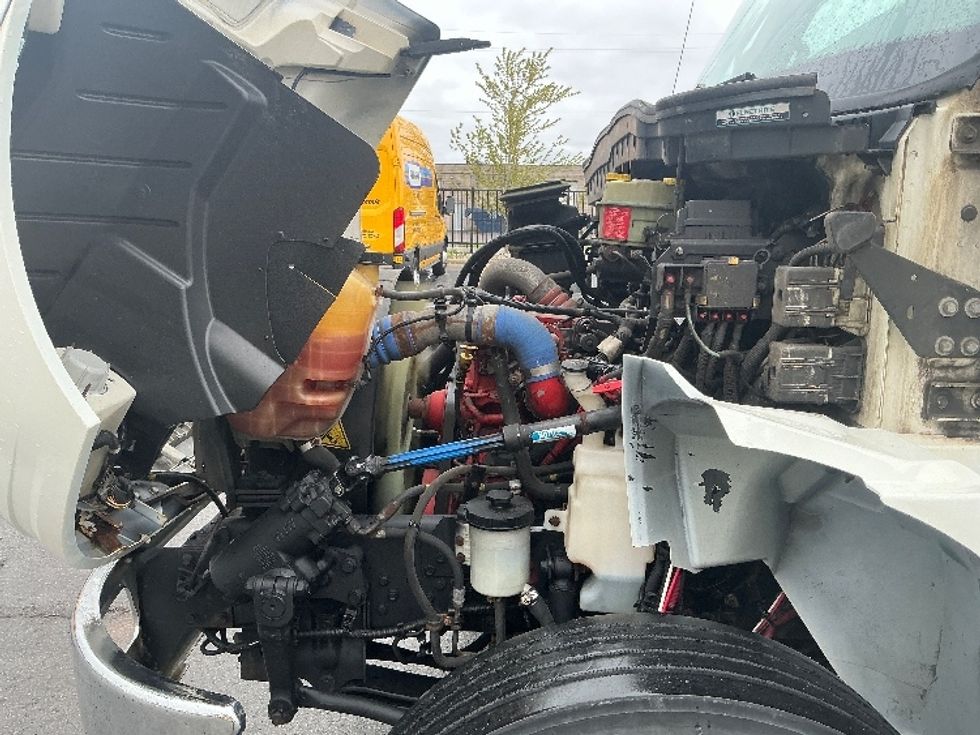 Refrigerated Truck-Light and Medium Duty Trucks-International-2020-MV607-Cambridge-ON-325,795\n\t\tkm-$ 61,000 - Image 24