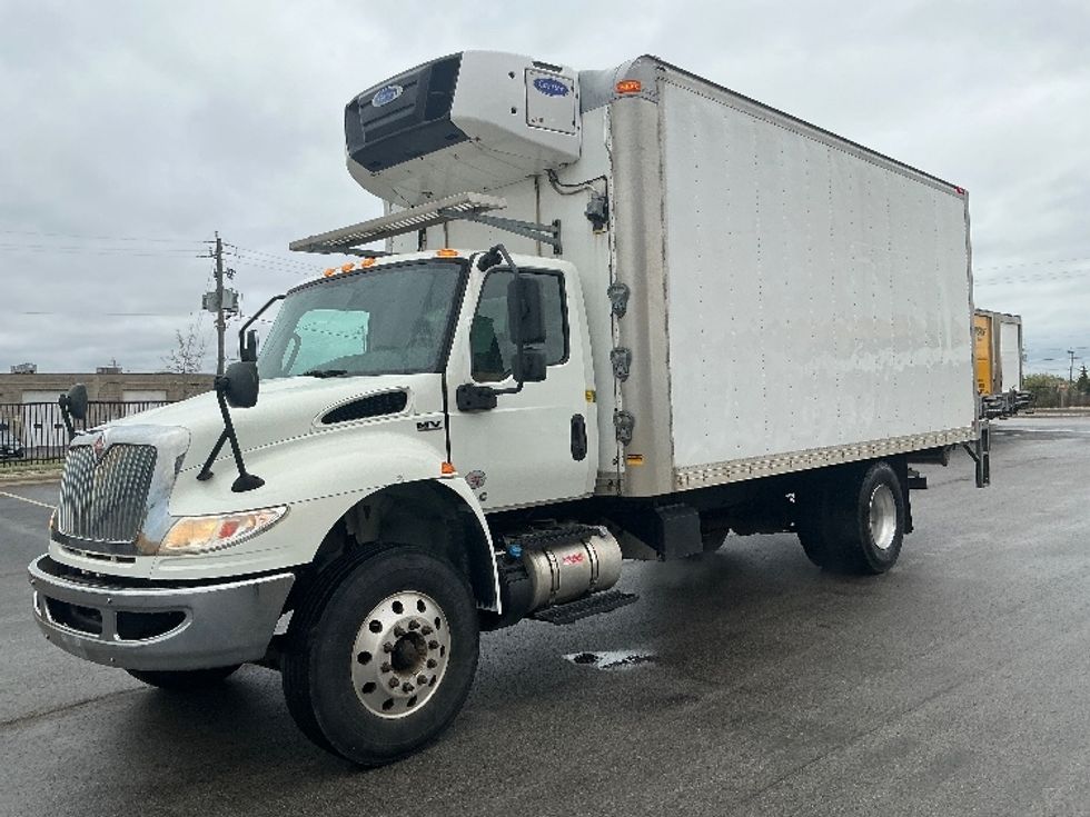 Refrigerated Truck-Light and Medium Duty Trucks-International-2020-MV607-Cambridge-ON-325,795\n\t\tkm-$ 61,000 - Image 3