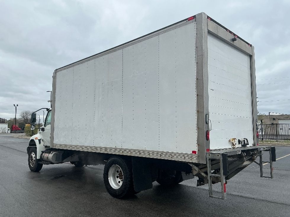 Refrigerated Truck-Light and Medium Duty Trucks-International-2020-MV607-Cambridge-ON-325,795\n\t\tkm-$ 61,000 - Image 6