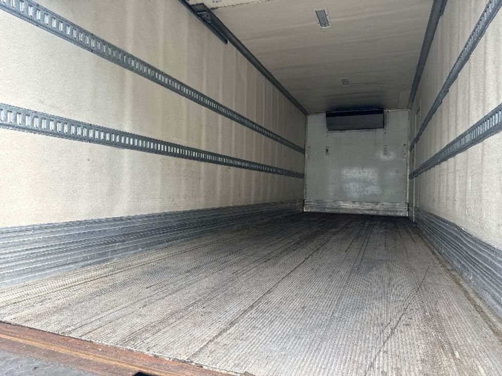 Refrigerated Truck-Light and Medium Duty Trucks-International-2020-MV607-Capitol Heights-MD-139,335\n\t\tmiles-$ 59,500 - Image 11