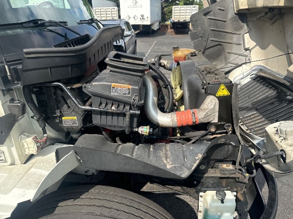 Refrigerated Truck-Light and Medium Duty Trucks-International-2020-MV607-Capitol Heights-MD-139,335\n\t\tmiles-$ 59,500 - Image 23
