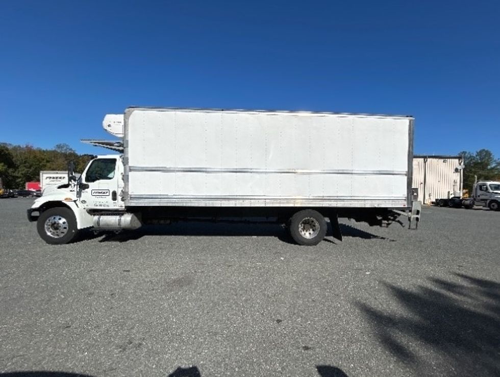 Refrigerated Truck-Light and Medium Duty Trucks-International-2020-MV607-Capitol Heights-MD-141,916\n\t\tmiles-$ 57,000 - Image 4