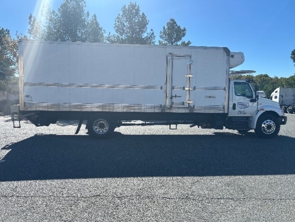 Refrigerated Truck-Light and Medium Duty Trucks-International-2020-MV607-Capitol Heights-MD-141,916\n\t\tmiles-$ 57,000 - Image 13