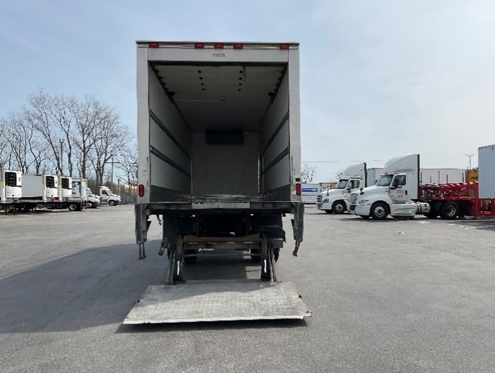 Refrigerated Truck-Light and Medium Duty Trucks-International-2020-MV607-Capitol Heights-MD-170,861\n\t\tmiles-$ 53,250 - Image 10