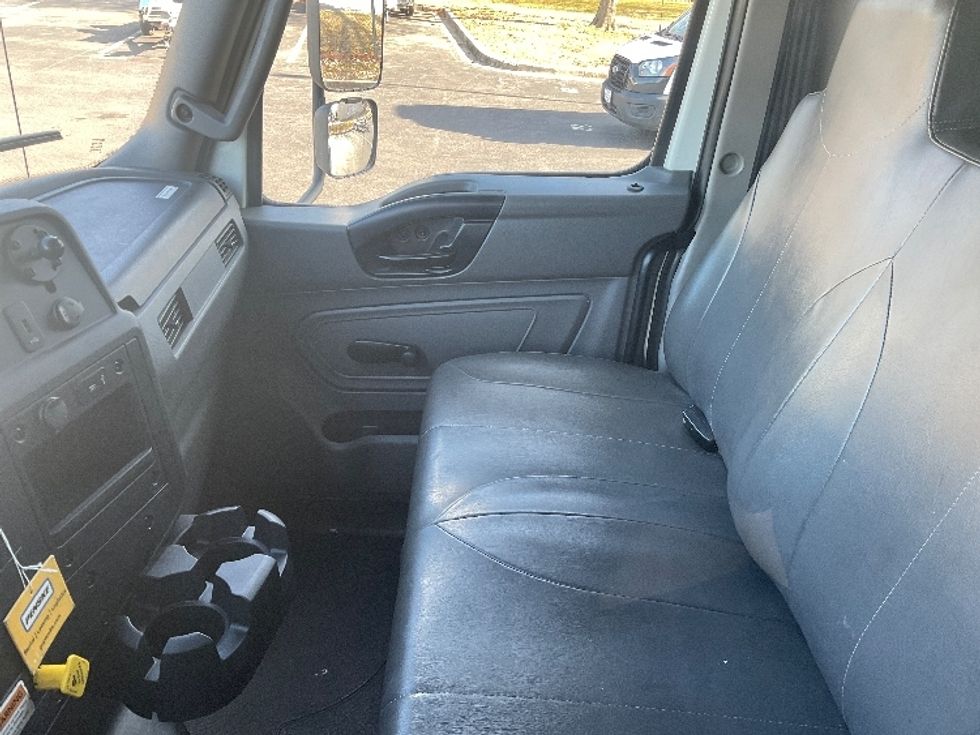 Refrigerated Truck-Light and Medium Duty Trucks-International-2020-MV607-Capitol Heights-MD-170,861\n\t\tmiles-$ 53,250 - Image 19