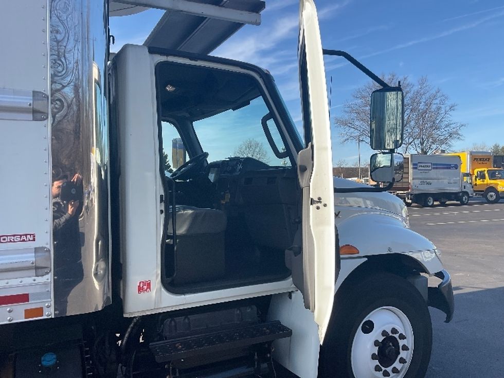 Refrigerated Truck-Light and Medium Duty Trucks-International-2020-MV607-Capitol Heights-MD-170,861\n\t\tmiles-$ 53,250 - Image 20
