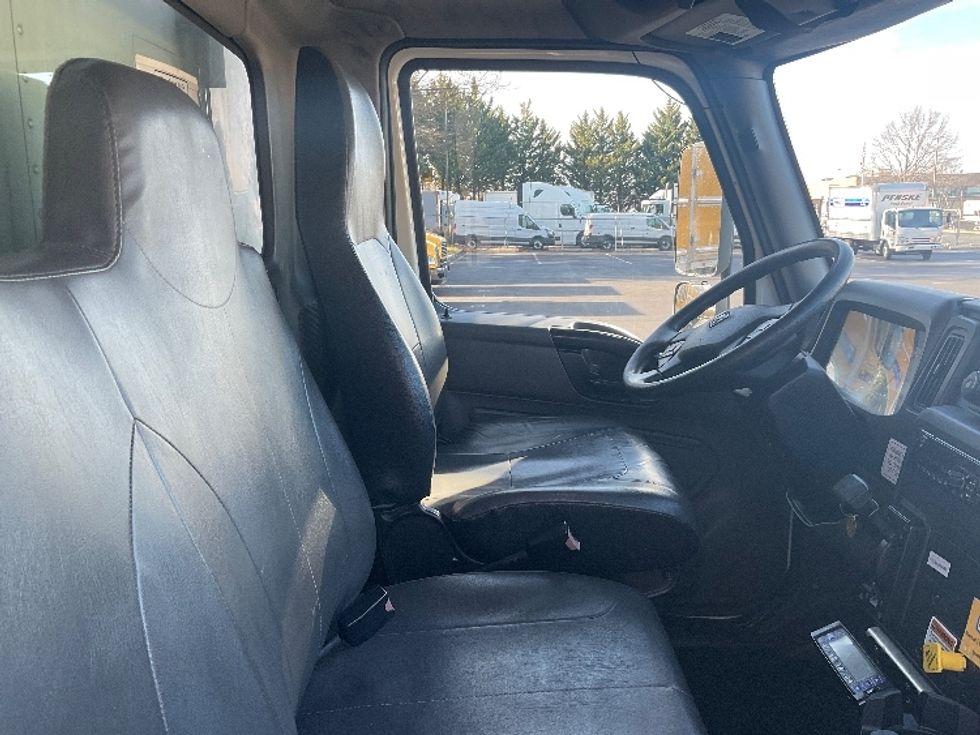 Refrigerated Truck-Light and Medium Duty Trucks-International-2020-MV607-Capitol Heights-MD-170,861\n\t\tmiles-$ 53,250 - Image 22