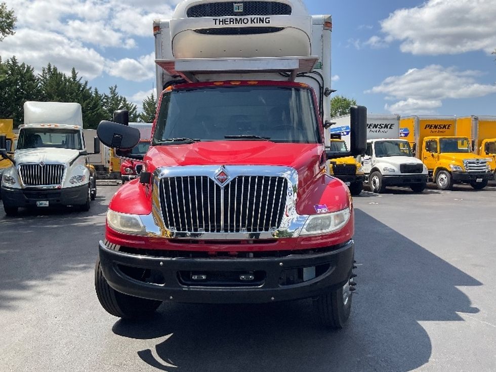 Refrigerated Truck-Light and Medium Duty Trucks-International-2020-MV607-Capitol Heights-MD-221,333\n\t\tmiles-$ 59,250 - Image 2