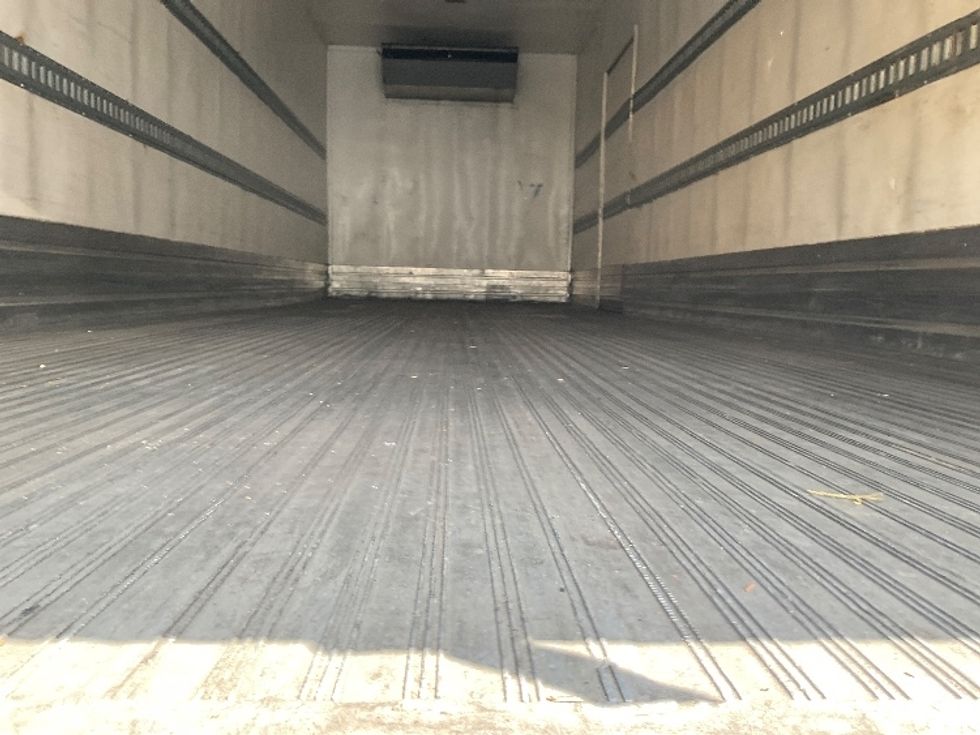 Refrigerated Truck-Light and Medium Duty Trucks-International-2020-MV607-Capitol Heights-MD-221,333\n\t\tmiles-$ 59,250 - Image 12