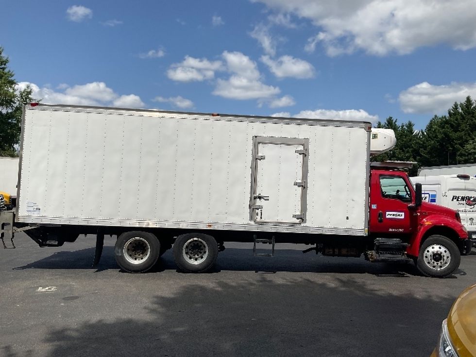 Refrigerated Truck-Light and Medium Duty Trucks-International-2020-MV607-Capitol Heights-MD-221,333\n\t\tmiles-$ 59,250 - Image 13