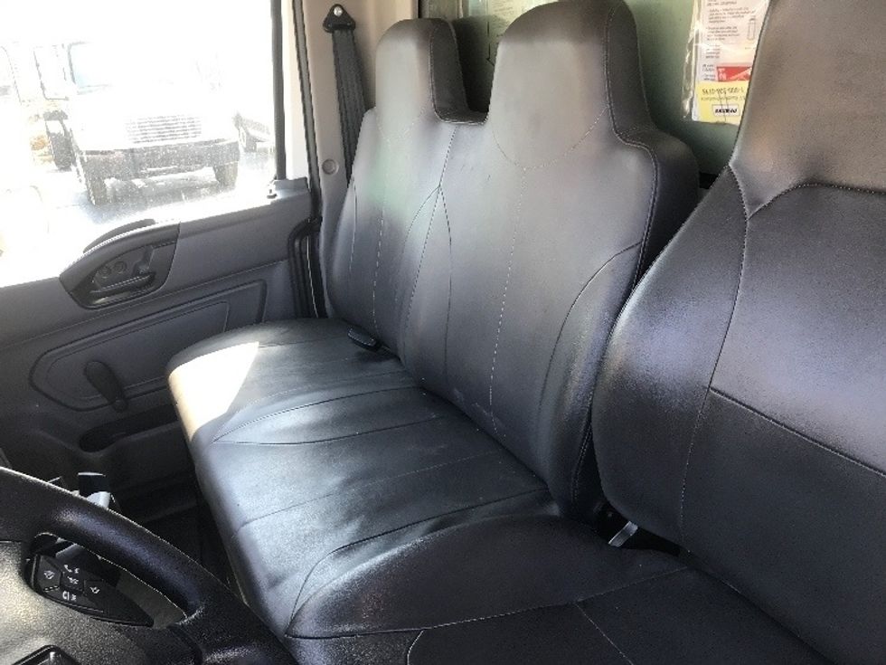 Refrigerated Truck-Light and Medium Duty Trucks-International-2020-MV607-Charlotte-NC-216,246\n\t\tmiles-$ 46,250 - Image 17