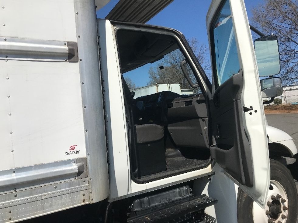 Refrigerated Truck-Light and Medium Duty Trucks-International-2020-MV607-Charlotte-NC-216,246\n\t\tmiles-$ 46,250 - Image 18
