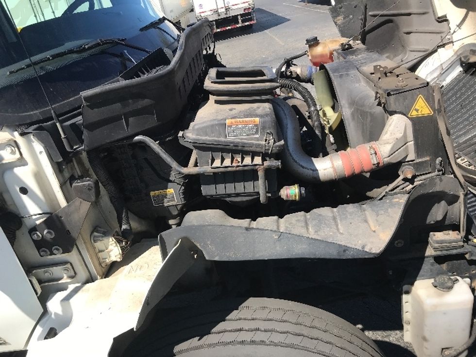 Refrigerated Truck-Light and Medium Duty Trucks-International-2020-MV607-Charlotte-NC-216,246\n\t\tmiles-$ 46,250 - Image 21