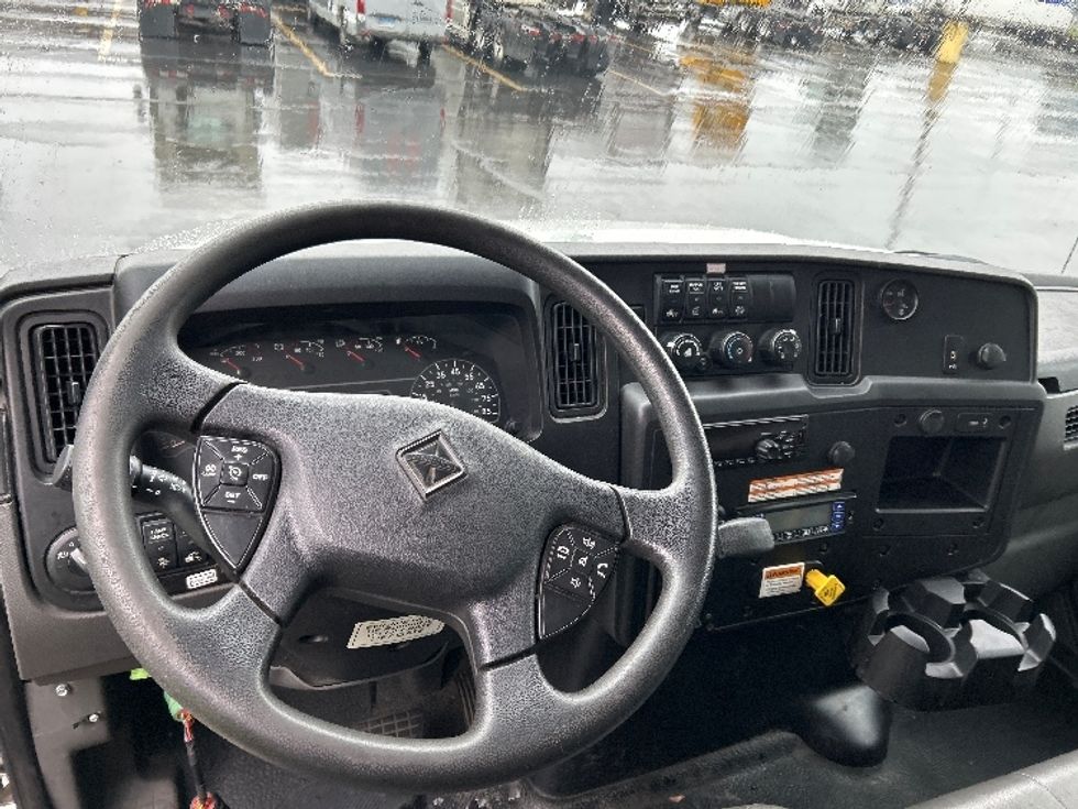 Refrigerated Truck-Light and Medium Duty Trucks-International-2020-MV607-Chicopee-MA-155,811\n\t\tmiles-$ 51,750 - Image 18