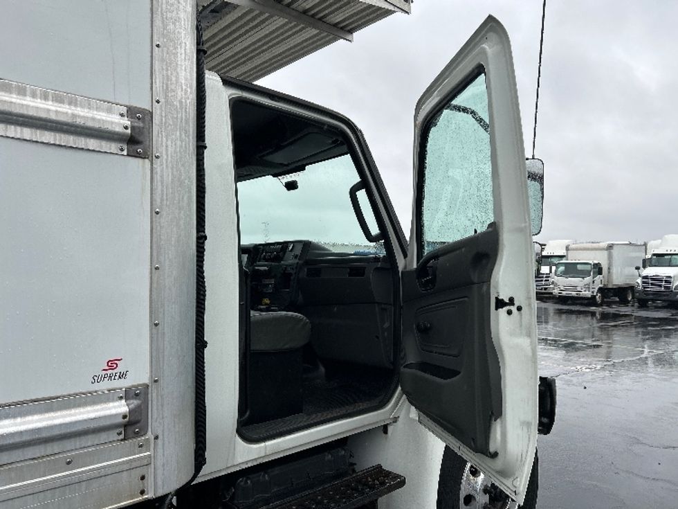 Refrigerated Truck-Light and Medium Duty Trucks-International-2020-MV607-Chicopee-MA-155,811\n\t\tmiles-$ 51,750 - Image 20