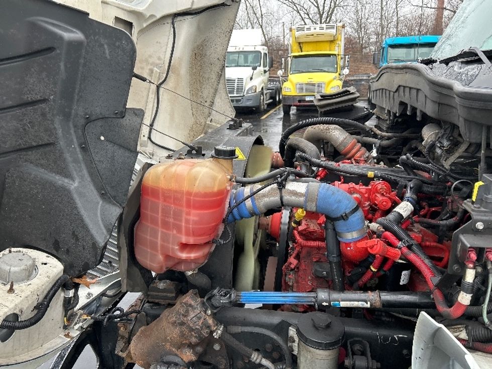 Refrigerated Truck-Light and Medium Duty Trucks-International-2020-MV607-Chicopee-MA-155,811\n\t\tmiles-$ 51,750 - Image 24