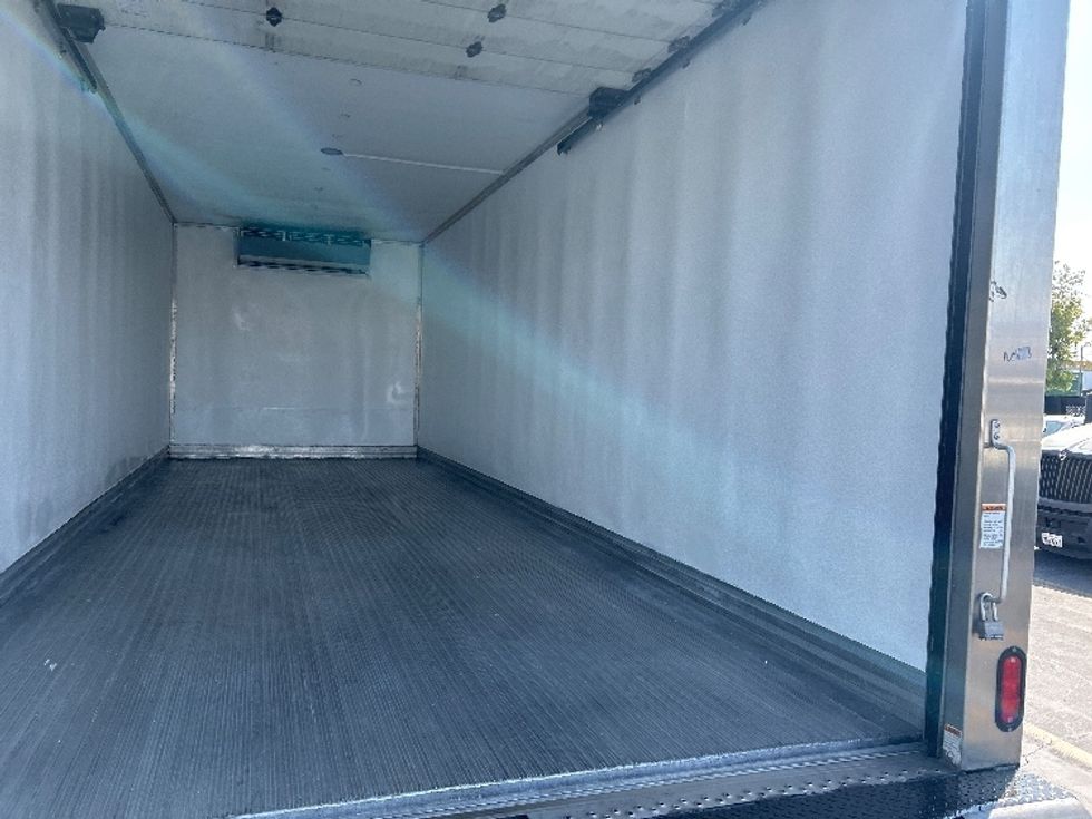 Refrigerated Truck-Light and Medium Duty Trucks-International-2020-MV607-City Of Industry-CA-132,218\n\t\tmiles-$ 63,750 - Image 12