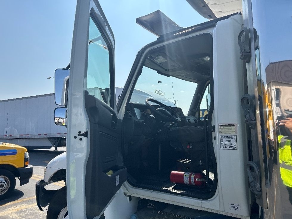Refrigerated Truck-Light and Medium Duty Trucks-International-2020-MV607-City Of Industry-CA-132,218\n\t\tmiles-$ 63,750 - Image 16