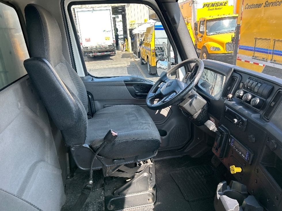 Refrigerated Truck-Light and Medium Duty Trucks-International-2020-MV607-City Of Industry-CA-132,218\n\t\tmiles-$ 63,750 - Image 22