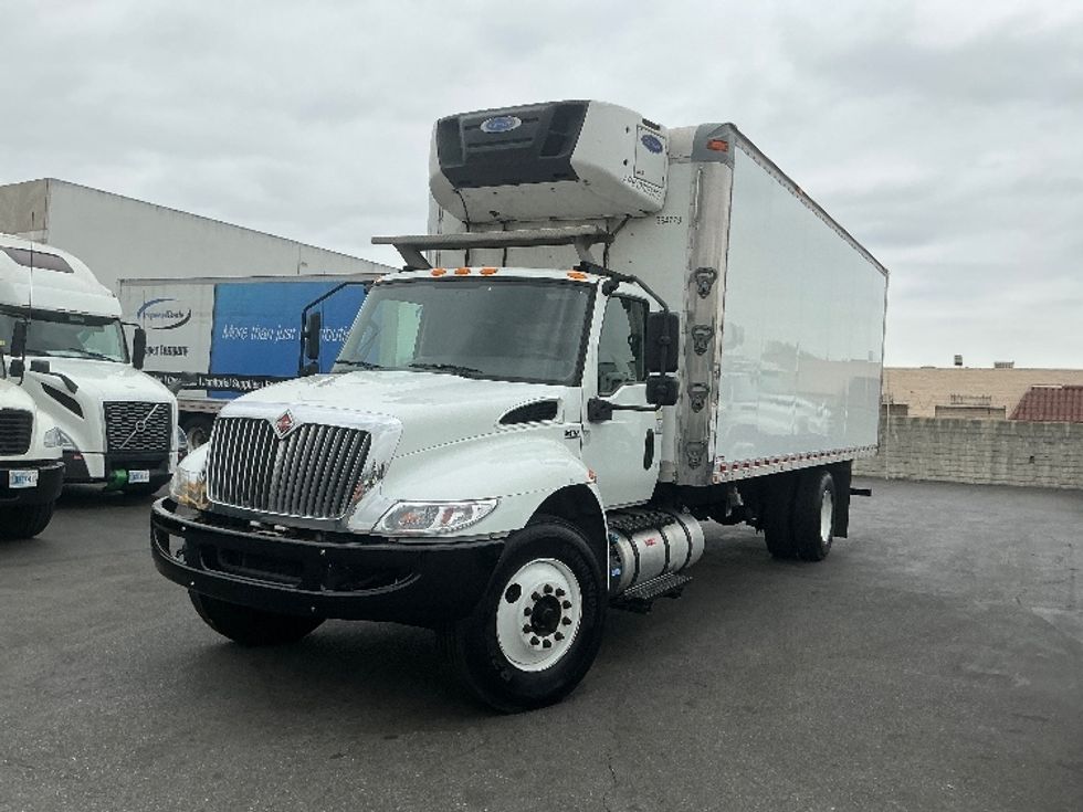 Refrigerated Truck-Light and Medium Duty Trucks-International-2020-MV607-City Of Industry-CA-154,531\n\t\tmiles-$ 60,250 - Image 3