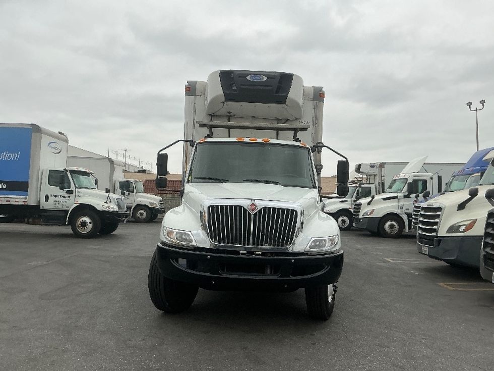 Refrigerated Truck-Light and Medium Duty Trucks-International-2020-MV607-City Of Industry-CA-154,531\n\t\tmiles-$ 60,250 - Image 2