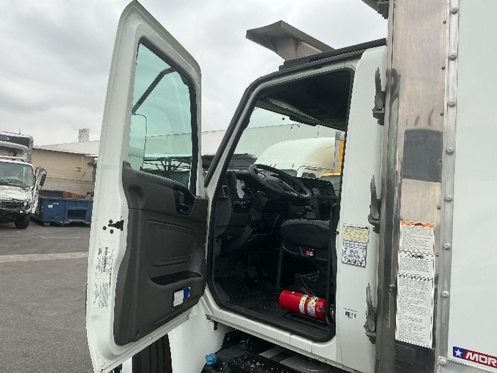 Refrigerated Truck-Light and Medium Duty Trucks-International-2020-MV607-City Of Industry-CA-154,531\n\t\tmiles-$ 60,250 - Image 16