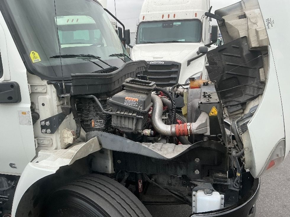 Refrigerated Truck-Light and Medium Duty Trucks-International-2020-MV607-City Of Industry-CA-154,531\n\t\tmiles-$ 60,250 - Image 23
