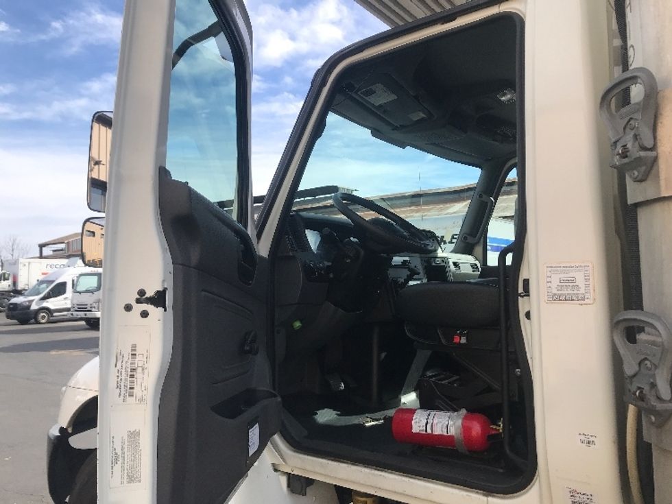 Refrigerated Truck-Light and Medium Duty Trucks-International-2020-MV607-City Of Industry-CA-207,569\n\t\tmiles-$ 60,750 - Image 15