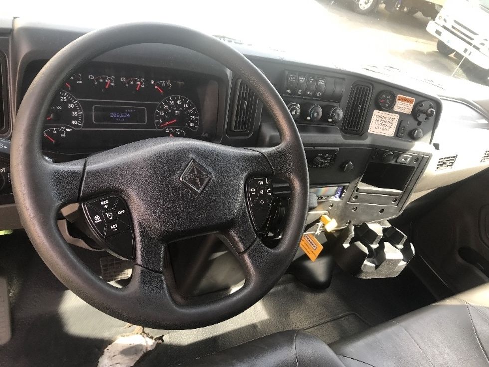 Refrigerated Truck-Light and Medium Duty Trucks-International-2020-MV607-City Of Industry-CA-207,569\n\t\tmiles-$ 60,750 - Image 17