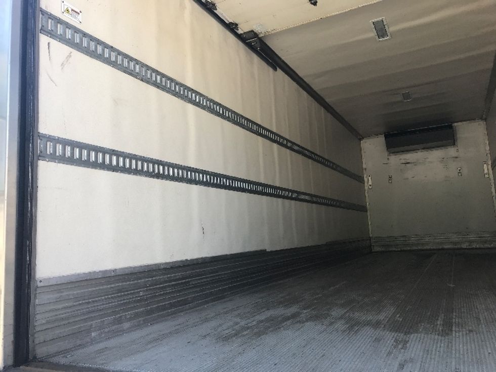 Refrigerated Truck-Light and Medium Duty Trucks-International-2020-MV607-Cleona-PA-224,203\n\t\tmiles-$ 51,250 - Image 11