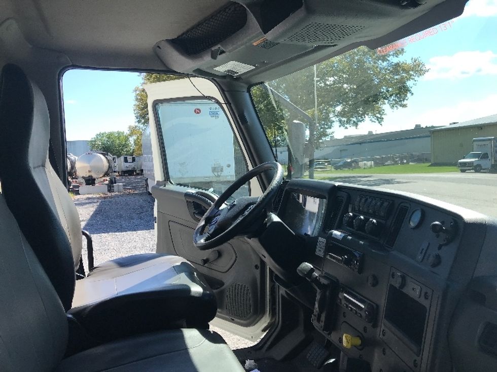 Refrigerated Truck-Light and Medium Duty Trucks-International-2020-MV607-Cleona-PA-224,203\n\t\tmiles-$ 51,250 - Image 22