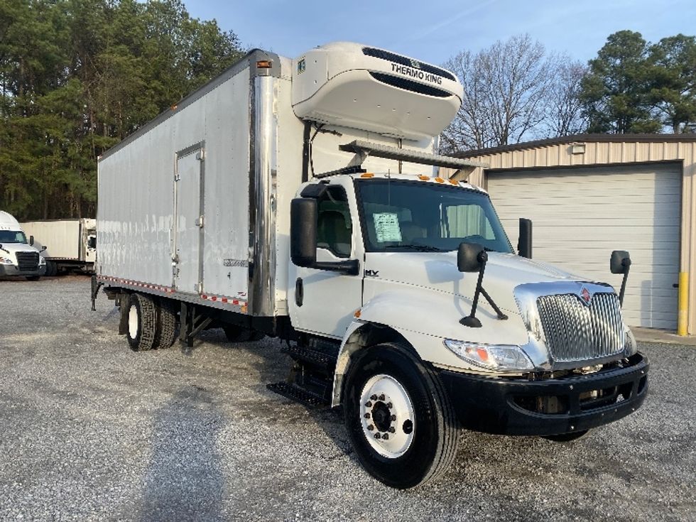 Refrigerated Truck-Light and Medium Duty Trucks-International-2020-MV607-Cleveland-TN-227,250\n\t\tmiles-$ 53,500 - Image 1