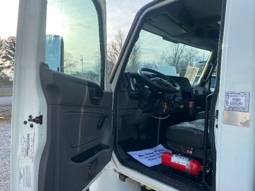 Refrigerated Truck-Light and Medium Duty Trucks-International-2020-MV607-Cleveland-TN-227,250\n\t\tmiles-$ 53,500 - Image 16