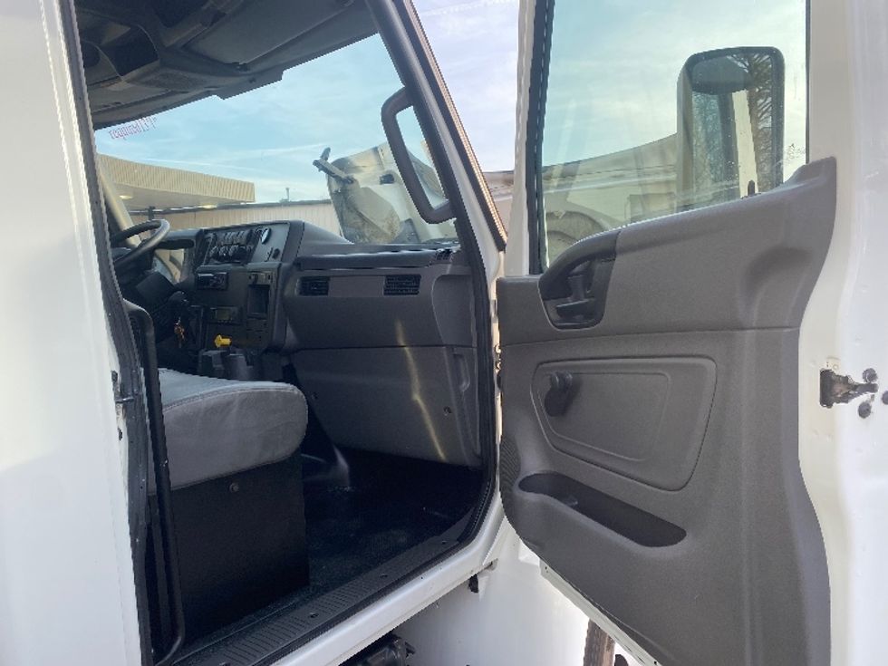 Refrigerated Truck-Light and Medium Duty Trucks-International-2020-MV607-Cleveland-TN-227,250\n\t\tmiles-$ 53,500 - Image 20