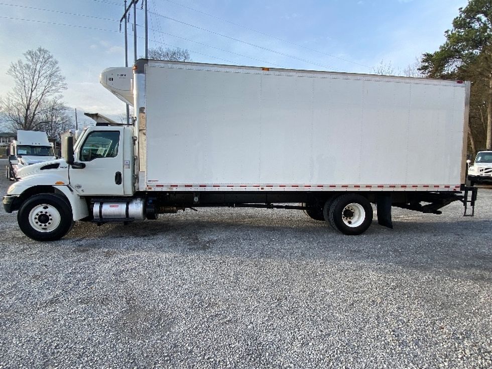 Refrigerated Truck-Light and Medium Duty Trucks-International-2020-MV607-Cleveland-TN-227,250\n\t\tmiles-$ 53,500 - Image 4