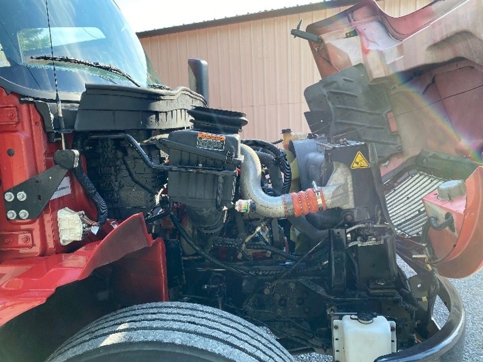 Refrigerated Truck-Light and Medium Duty Trucks-International-2020-MV607-Cleveland-TN-272,702\n\t\tmiles-$ 29,750 - Image 23