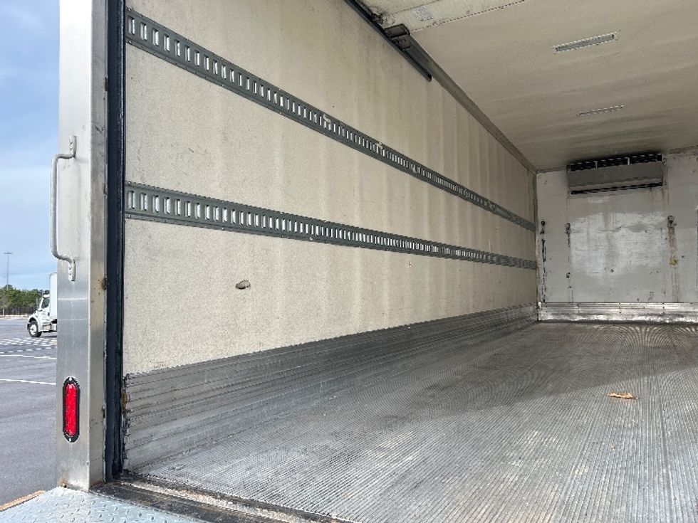 Refrigerated Truck-Light and Medium Duty Trucks-International-2020-MV607-Concord-NC-192,770\n\t\tmiles-$ 51,500 - Image 11