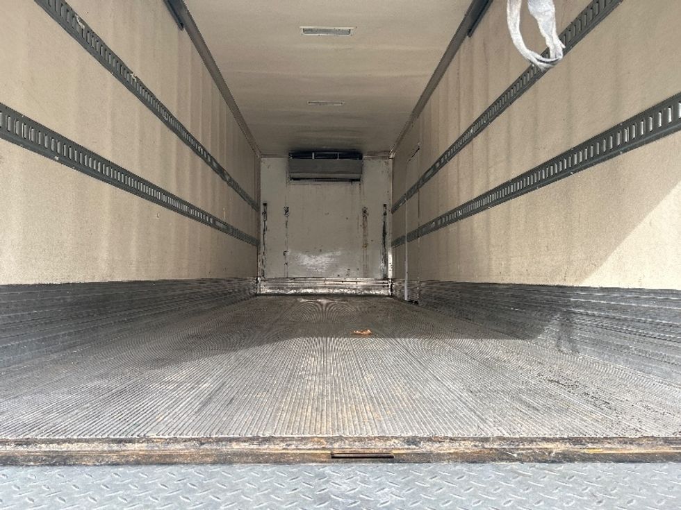 Refrigerated Truck-Light and Medium Duty Trucks-International-2020-MV607-Concord-NC-192,770\n\t\tmiles-$ 51,500 - Image 8