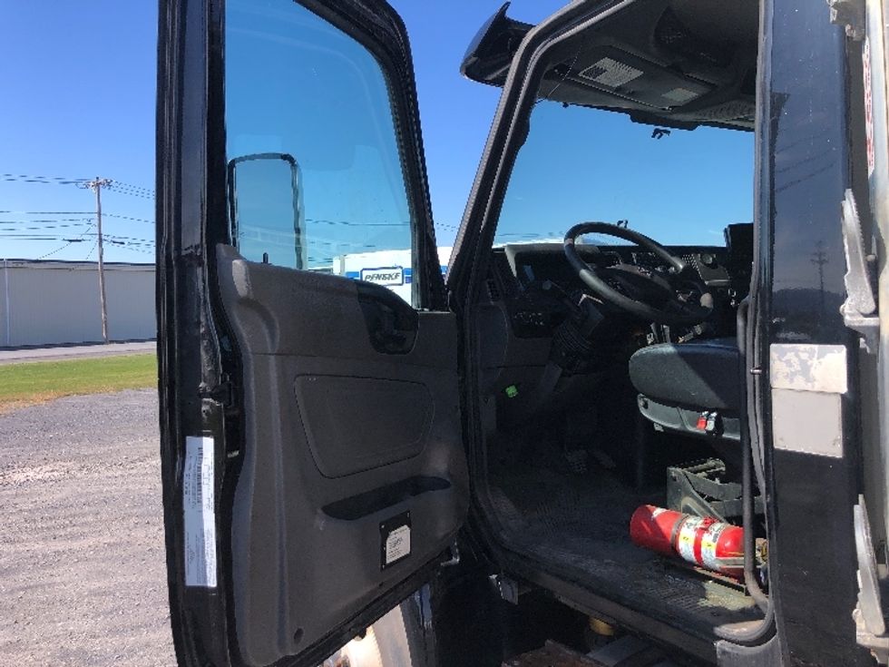 Refrigerated Truck-Light and Medium Duty Trucks-International-2020-MV607-Coxsackie-NY-250,150\n\t\tmiles-$ 39,750 - Image 16