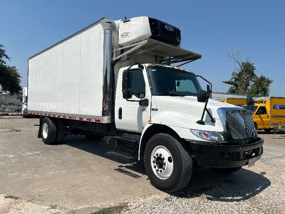 Refrigerated Truck-Light and Medium Duty Trucks-International-2020-MV607-Dallas-TX-168,927\n\t\tmiles-$ 47,750 - Image 1