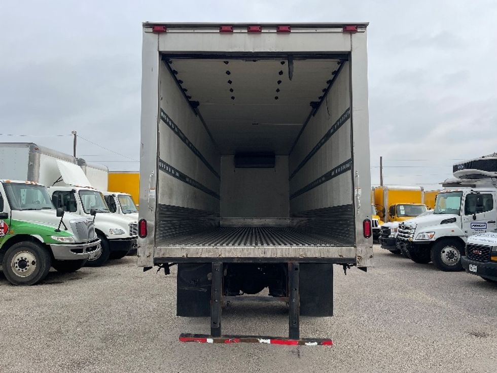 Refrigerated Truck-Light and Medium Duty Trucks-International-2020-MV607-Dallas-TX-176,977\n\t\tmiles-$ 39,750 - Image 8
