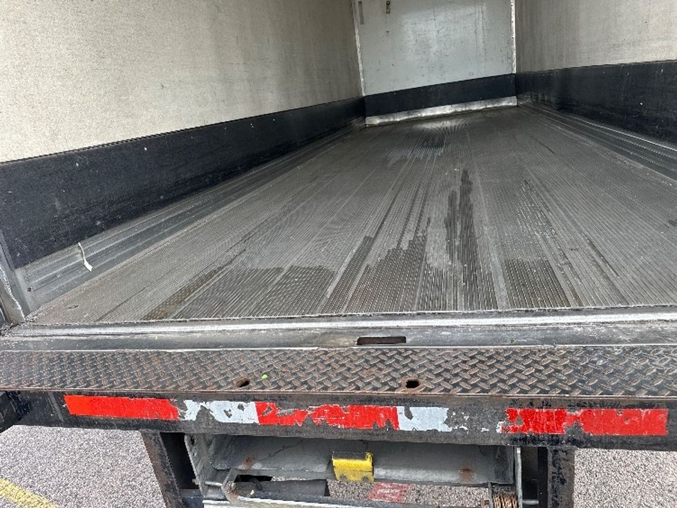 Refrigerated Truck-Light and Medium Duty Trucks-International-2020-MV607-Dallas-TX-206,462\n\t\tmiles-$ 42,750 - Image 10
