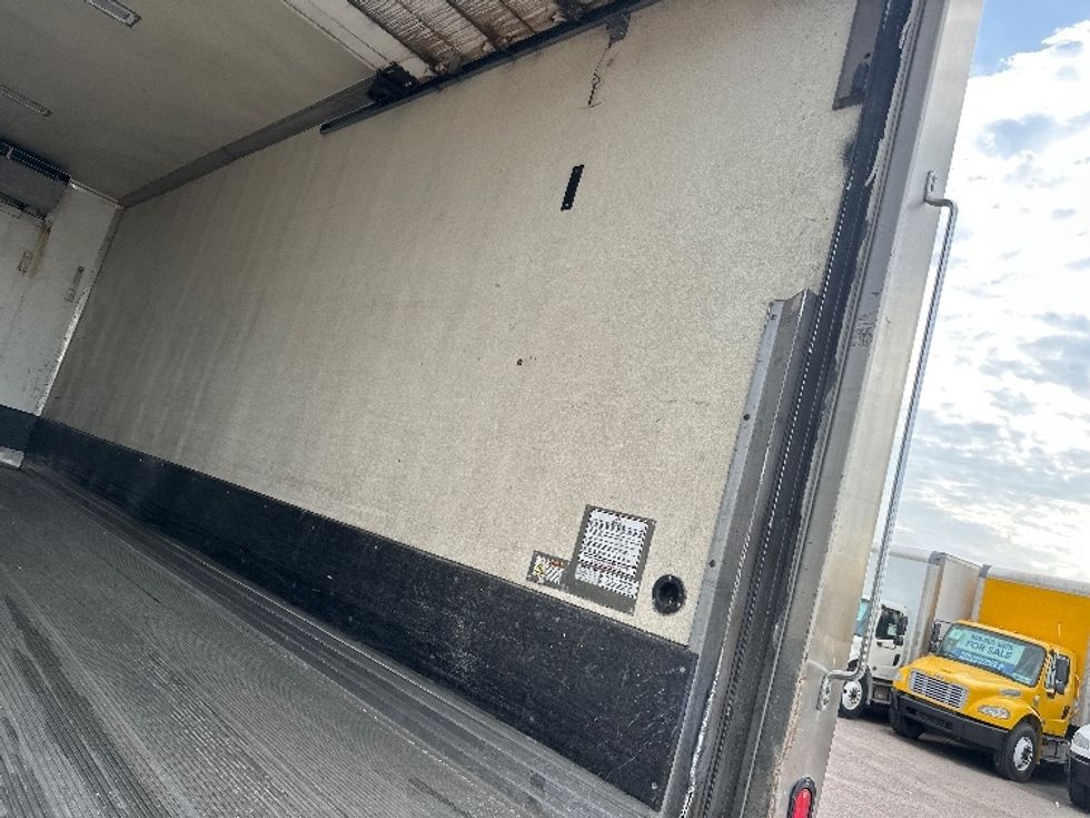 Refrigerated Truck-Light and Medium Duty Trucks-International-2020-MV607-Dallas-TX-206,462\n\t\tmiles-$ 42,750 - Image 12