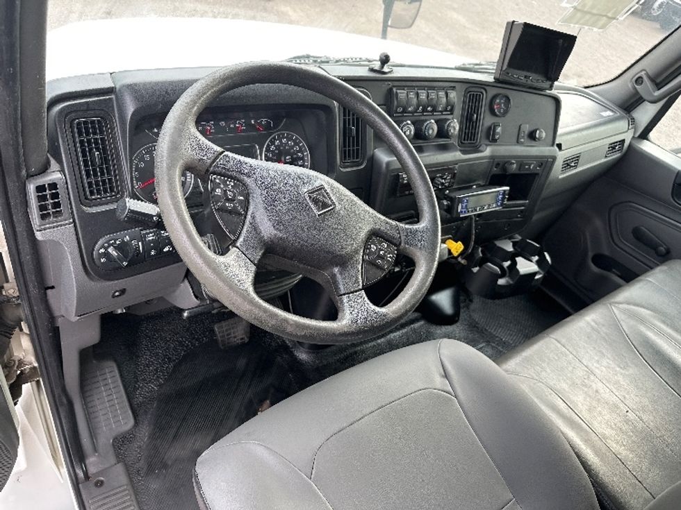 Refrigerated Truck-Light and Medium Duty Trucks-International-2020-MV607-Dallas-TX-206,462\n\t\tmiles-$ 42,750 - Image 17