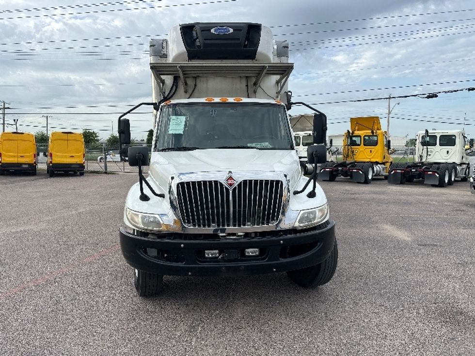 Refrigerated Truck-Light and Medium Duty Trucks-International-2020-MV607-Dallas-TX-206,462\n\t\tmiles-$ 42,750 - Image 2