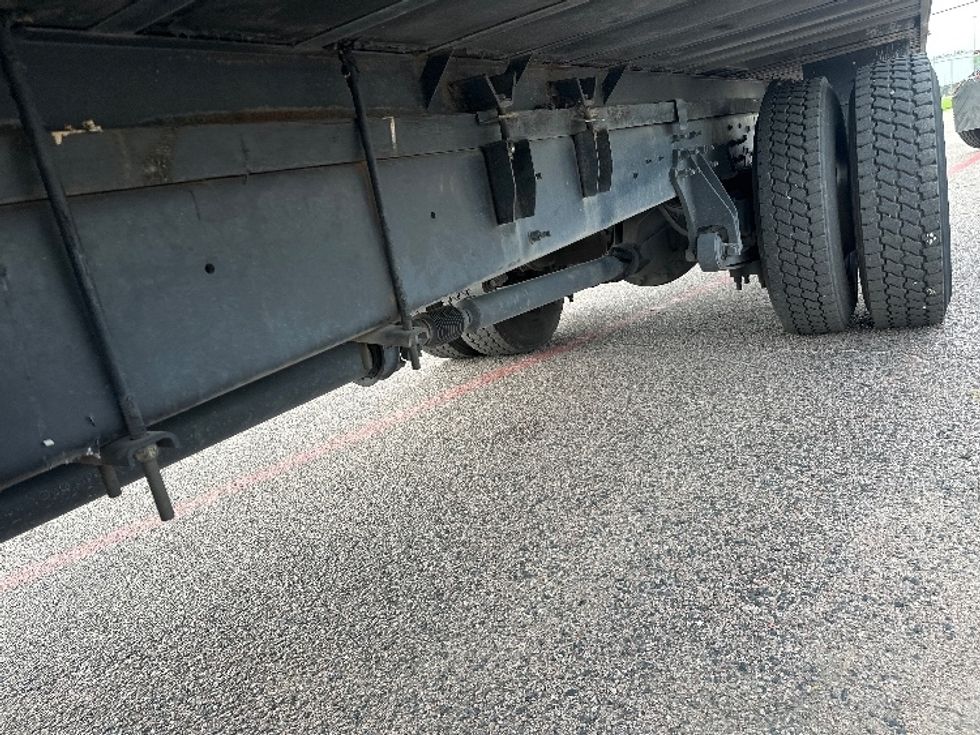 Refrigerated Truck-Light and Medium Duty Trucks-International-2020-MV607-Dallas-TX-206,462\n\t\tmiles-$ 42,750 - Image 5