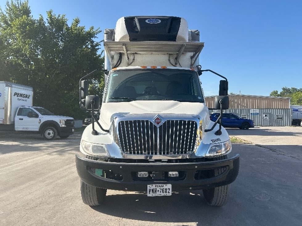 Refrigerated Truck-Light and Medium Duty Trucks-International-2020-MV607-Dallas-TX-220,113\n\t\tmiles-$ 40,250 - Image 2